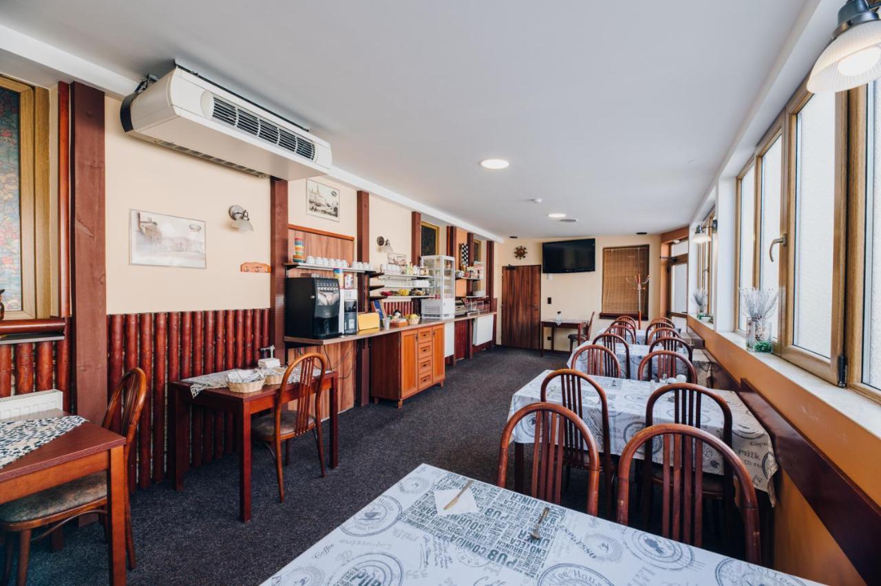 Guest house Point Pension-restaurant Brno